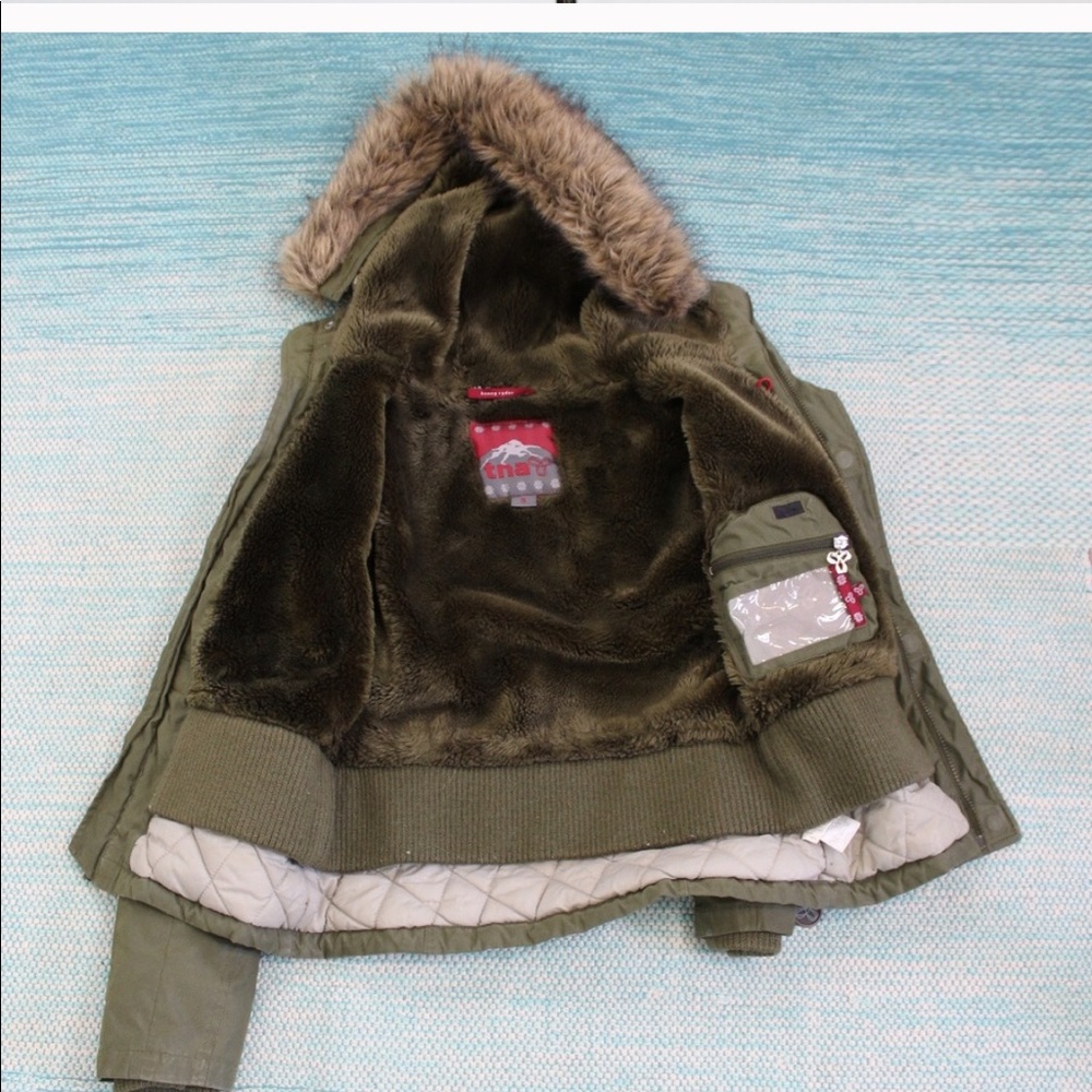 TNA Honey Ryder Vegan Olive Green Parka Aritzia - Picture 7 of 8